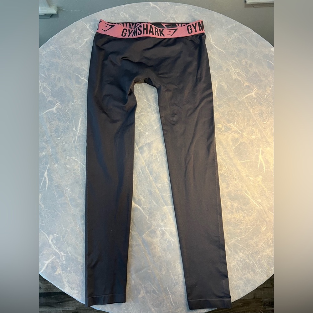 Gymshark Black Leggings with Pink Logo Waistband | High Rise | Size L